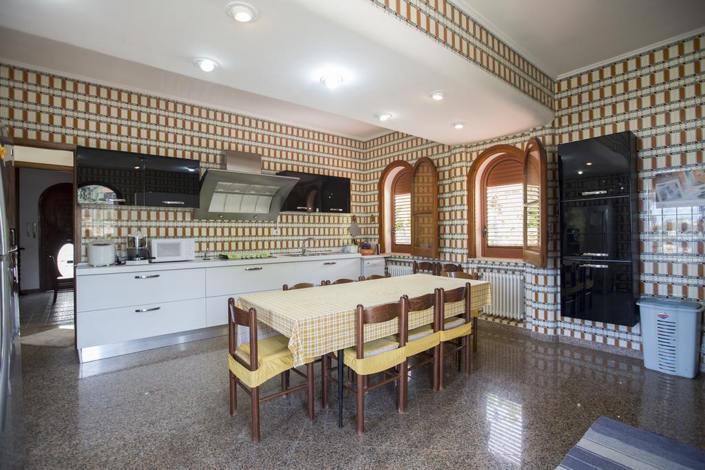 Villa Silvia Casteldaccia Eksteriør billede