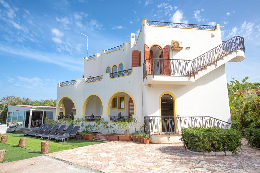 Villa Silvia Casteldaccia Eksteriør billede